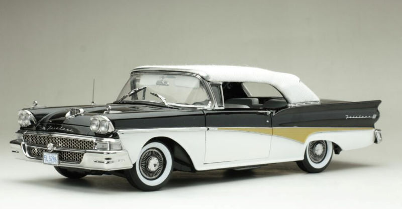 Ford Fairrlane 500 closed convertible black