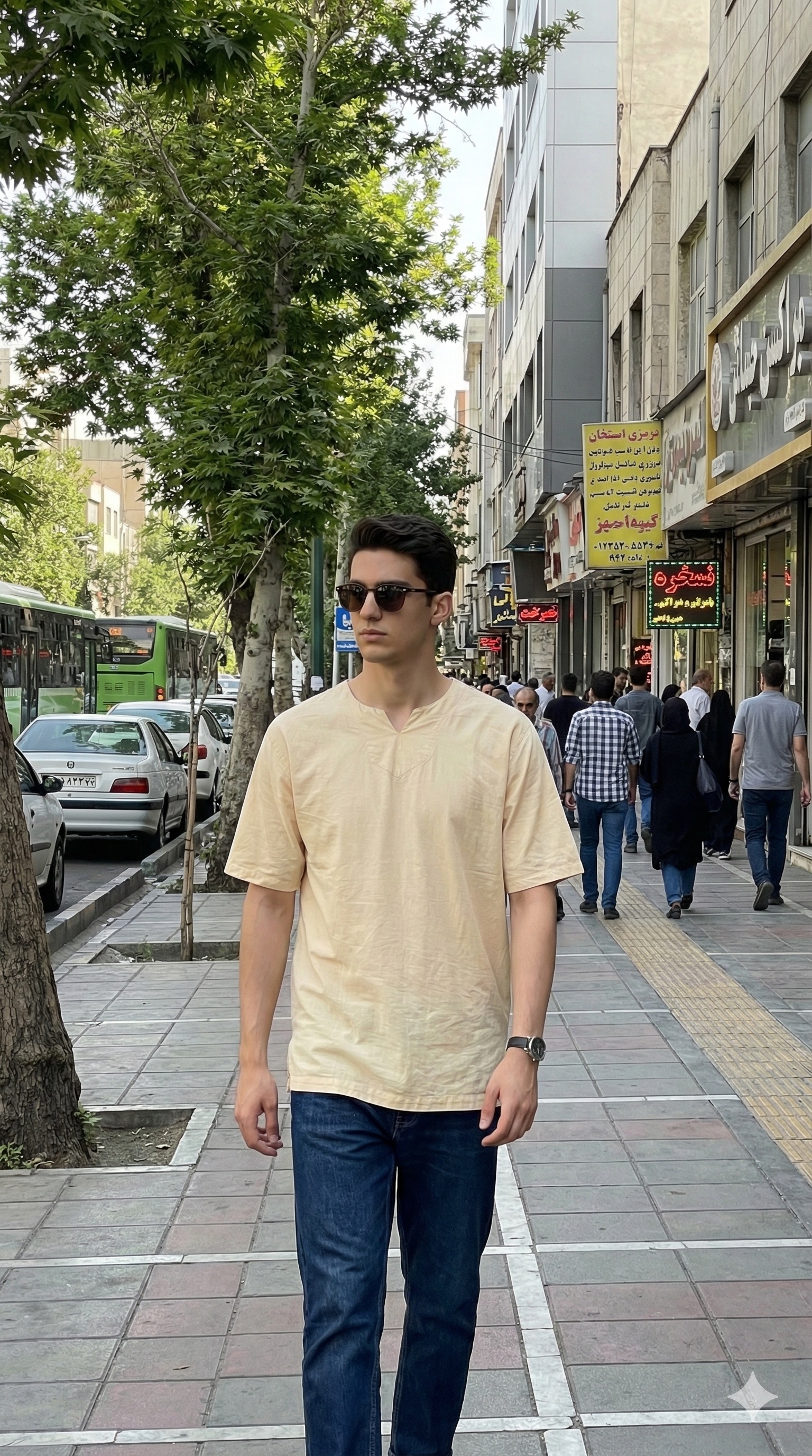 پیراهن یقه 7 کرم سایز 4